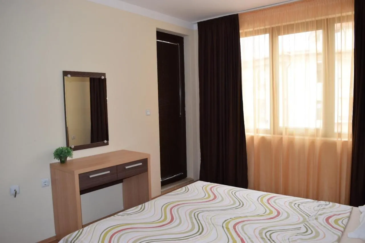 Sea Club Sarafovo Apartments Burgas 0*,  Bulgaria