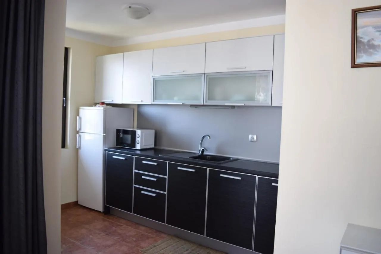 Sea Club Sarafovo Apartments Burgas 0*,  Bulgaria