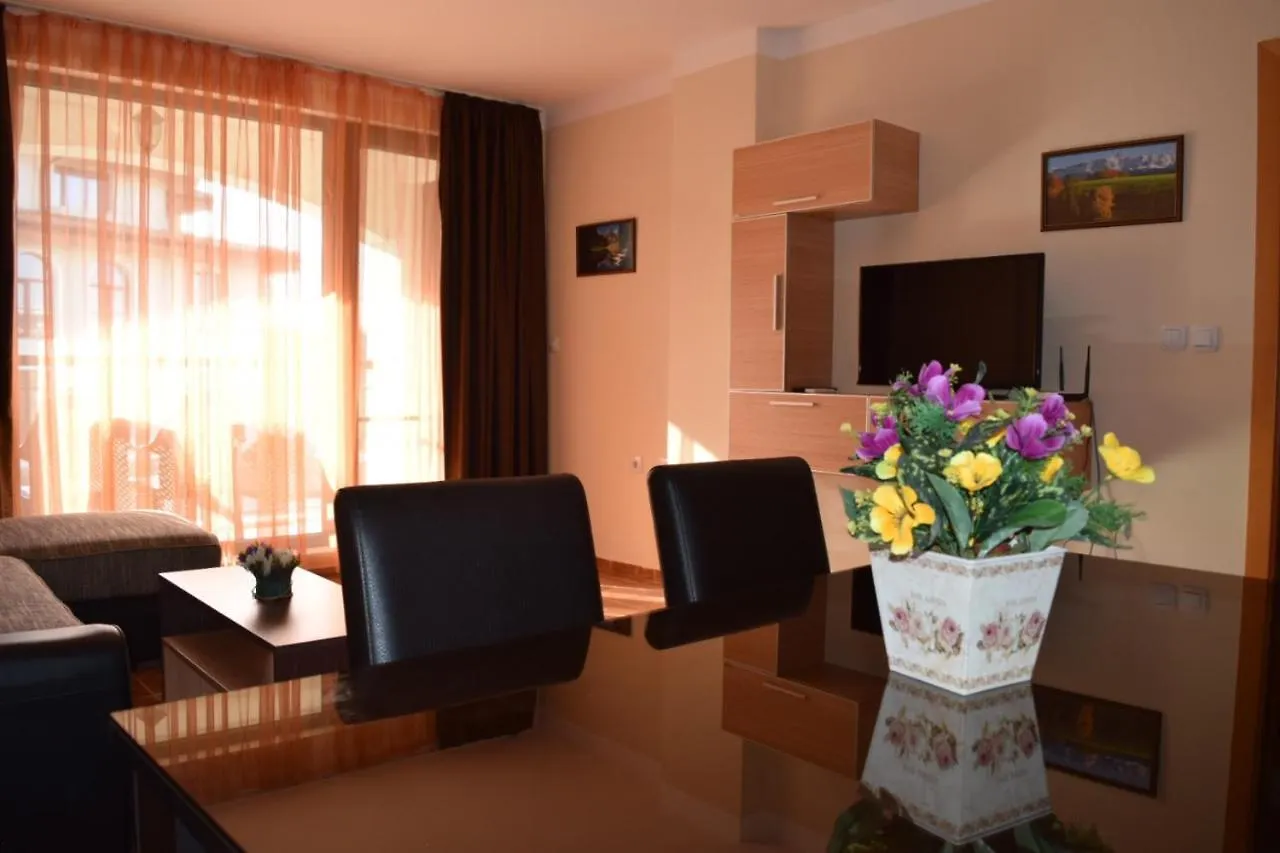 Sea Club Sarafovo Apartments Burgas 0*,